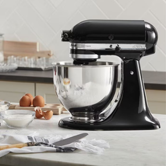 KitchenAid Artisan Series 5-Quart Onyx Black Stand Mixer